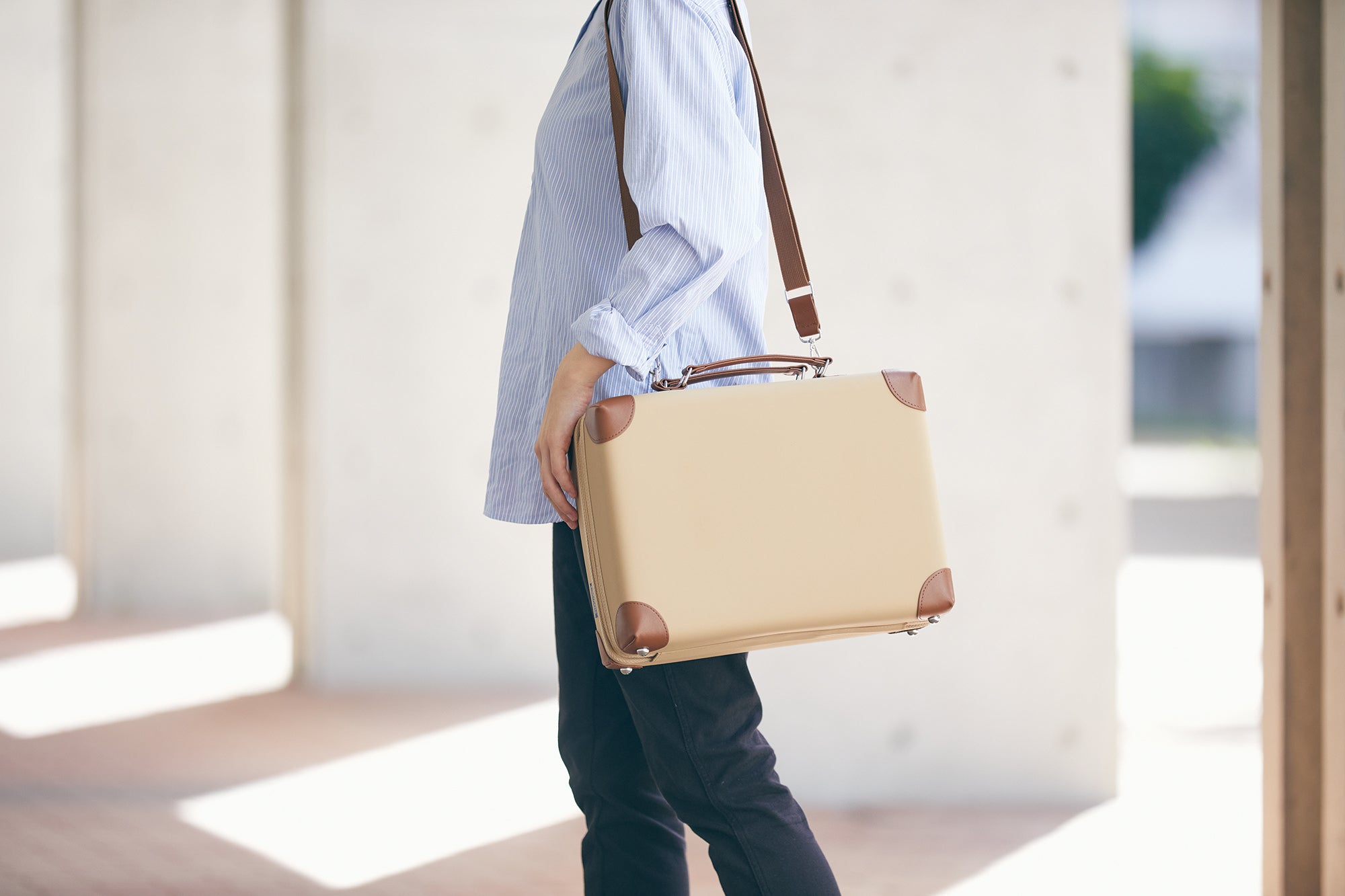 New item Carchette is now available!