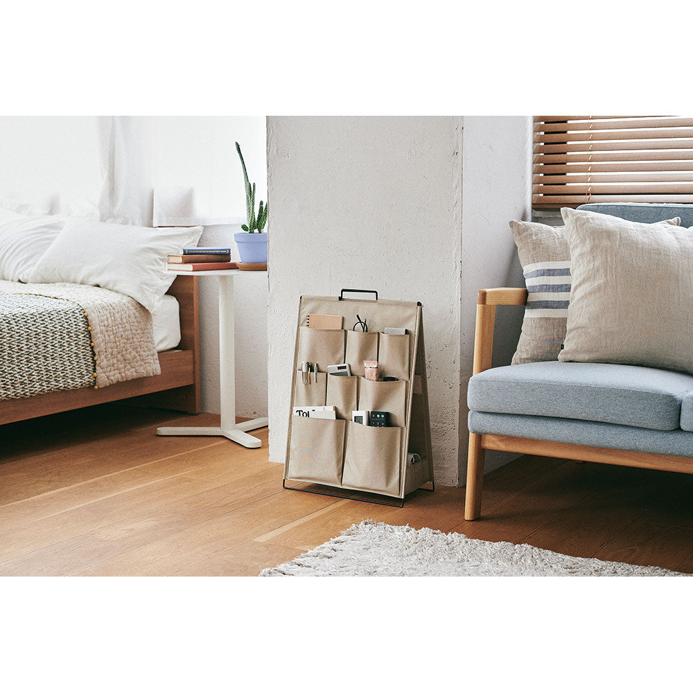 TOOL STAND / Desktop organizer