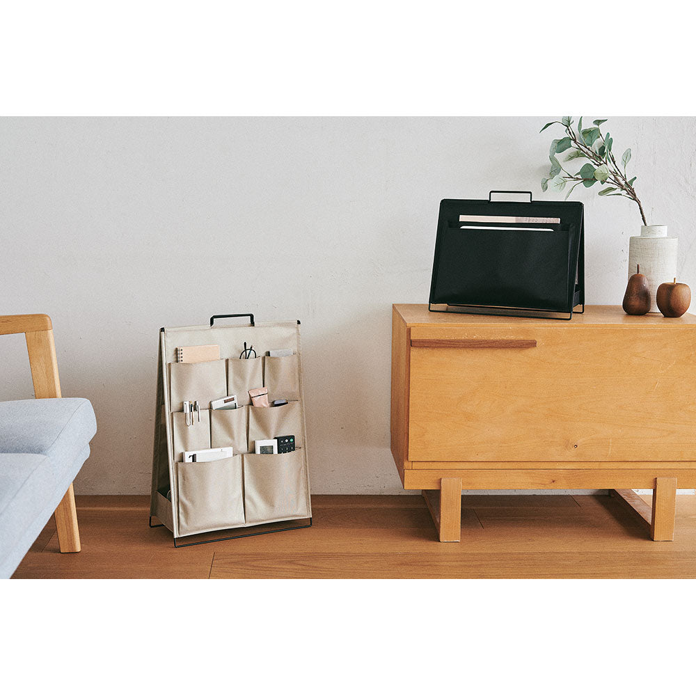 TOOL STAND / Desktop organizer