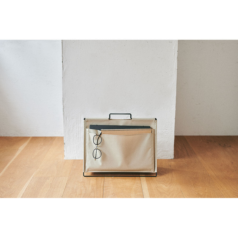 TOOL STAND / Desktop organizer